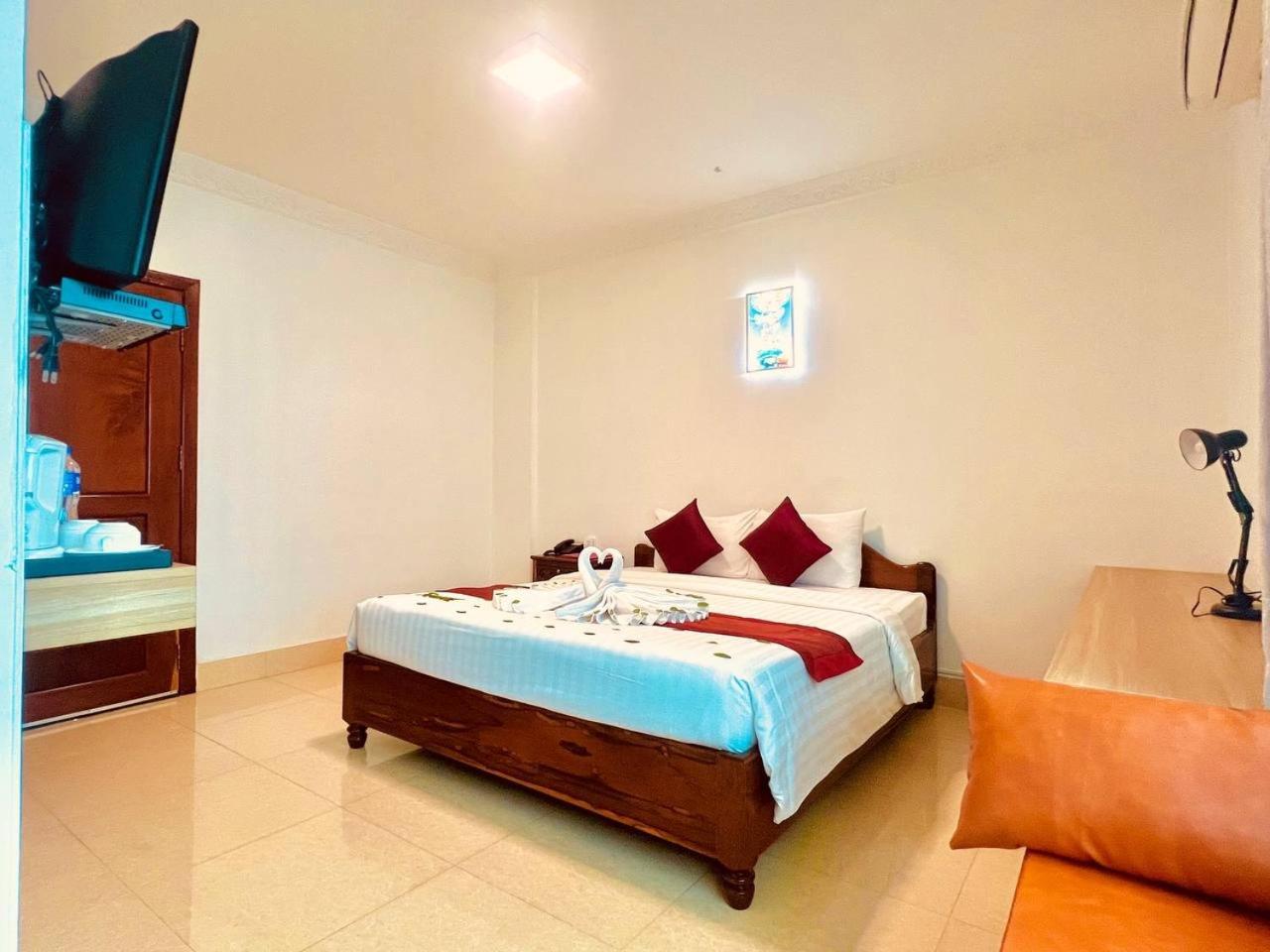 The One By Nika Hotel เสียมราฐ ภายนอก รูปภาพ